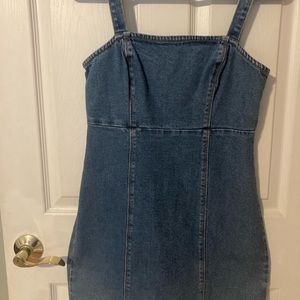 Hollister jean dress
